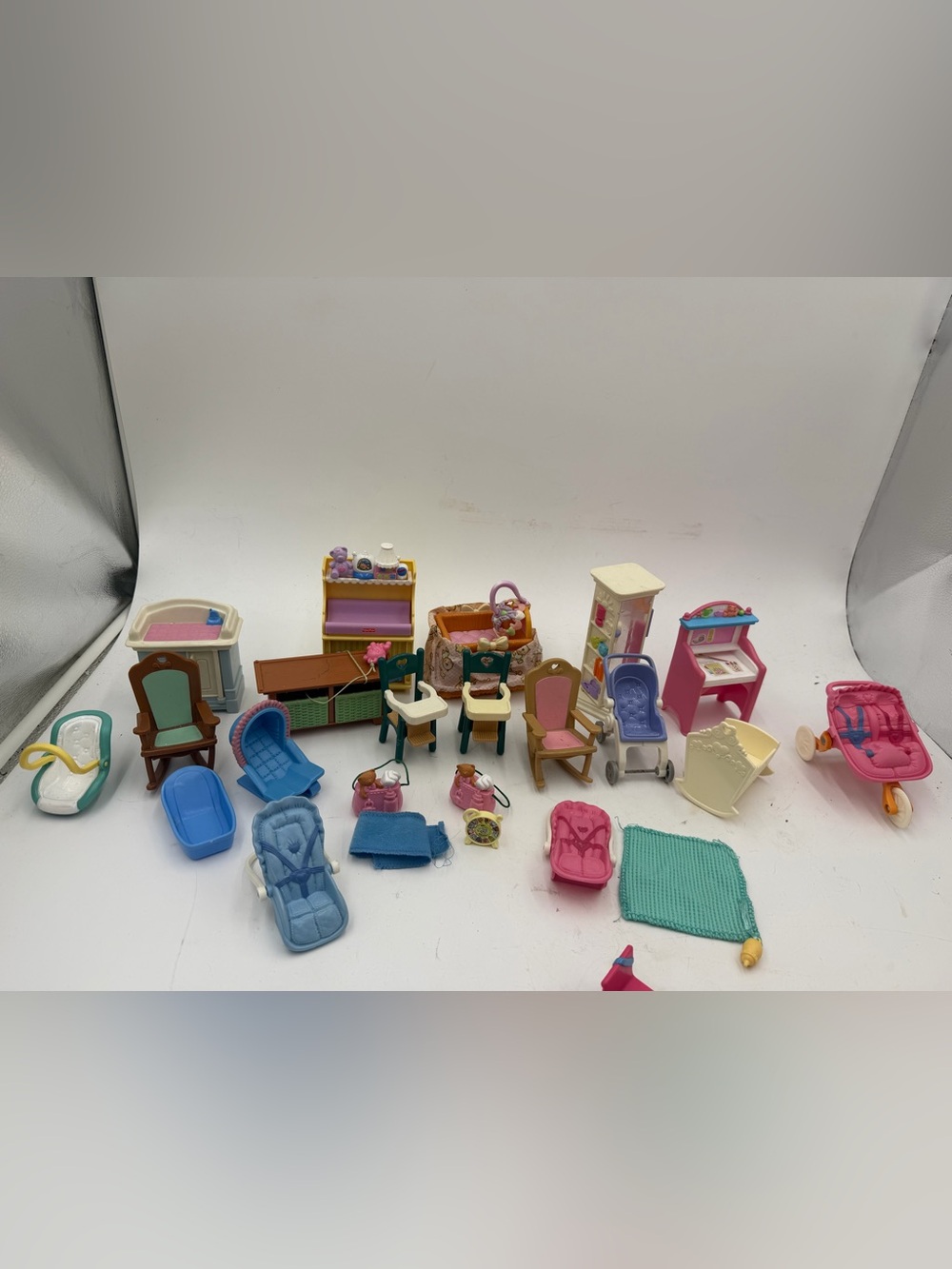 Fisher Price Loving Family Dollhouse Furniture 23pc Lot nursery .